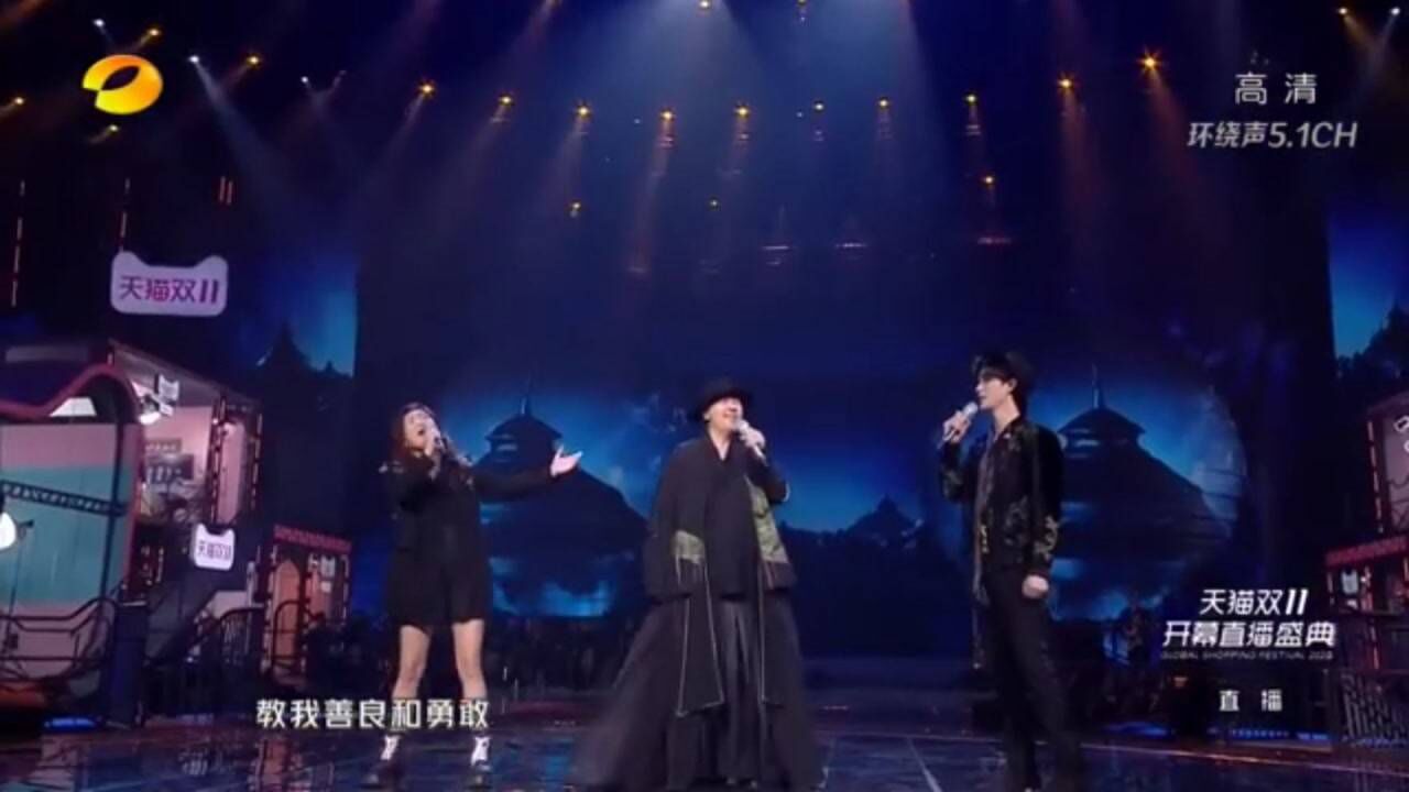 阿云嘎、腾格尔、杨魏玲花合唱歌曲《苍狼大地+牧羊少年+莫尼山》_腾讯视频