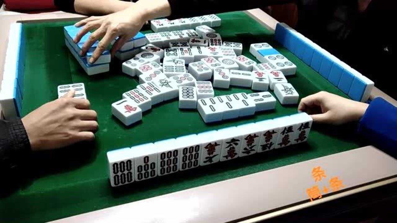 四川麻将换三张:我胡了一把诈胡,对手居然没发现-大头麻经