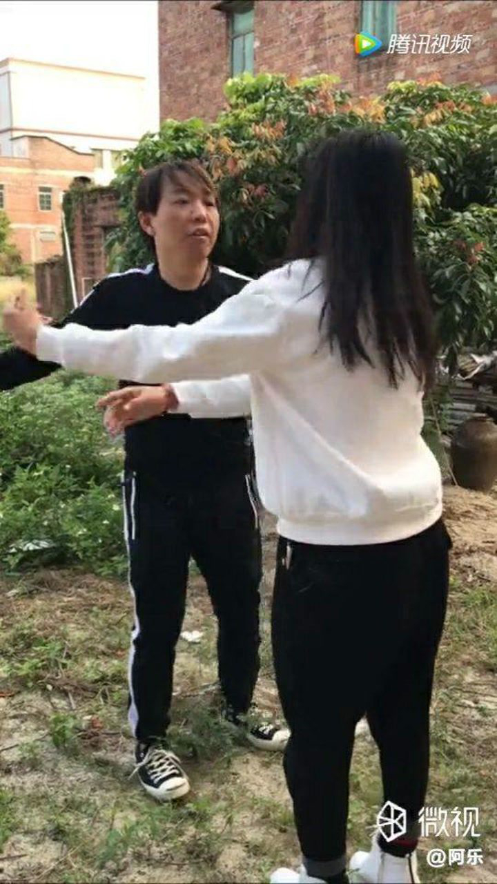 感觉被捅了一刀_高清1080P在线观看平台_腾讯视频