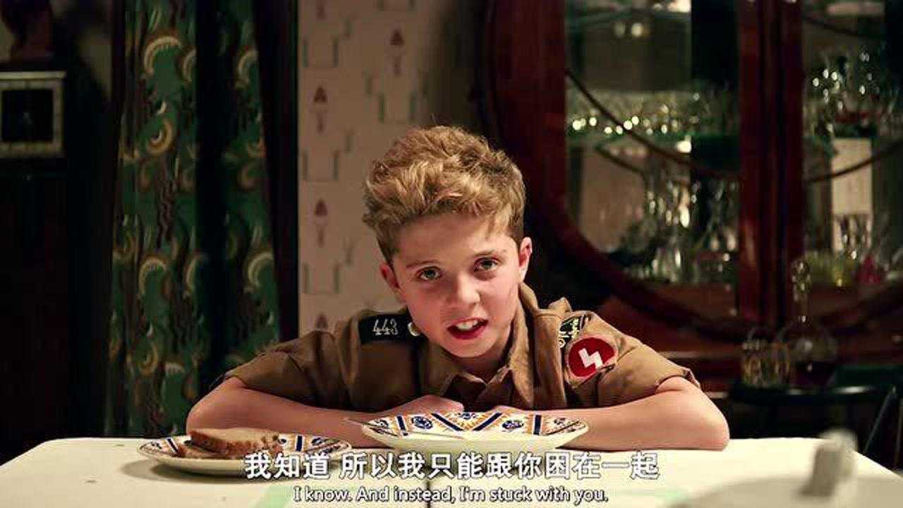 片名乔乔的异想世界最后系鞋带这段太感人了寡姐演技真的棒