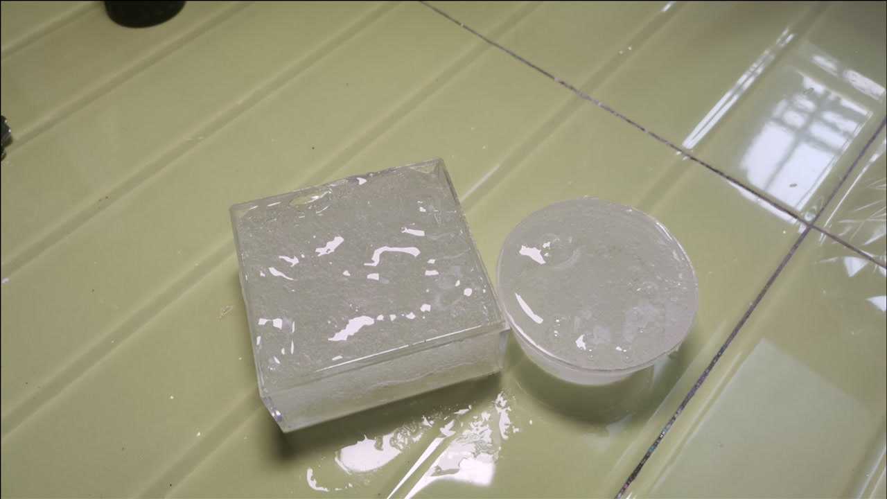 自制无硼砂透明水弹泥,戳着治愈,好玩不粘手,简单教程适合新手