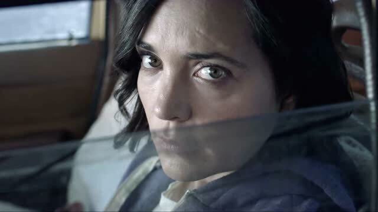 孤身-1:女子独自去旅行,半路却遭陌生人跟踪_电影_高清1080p在线观看