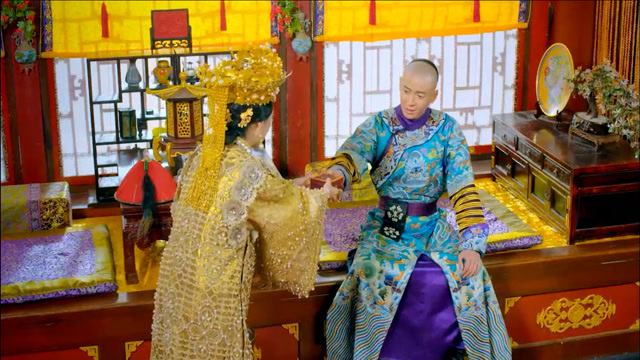 鹿鼎记:太后原形毕露,对韦小宝恭恭敬敬,主动献上雪参玉蟾丸