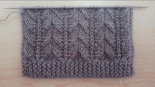 毛线编织教程，链状花纹的编织方法！