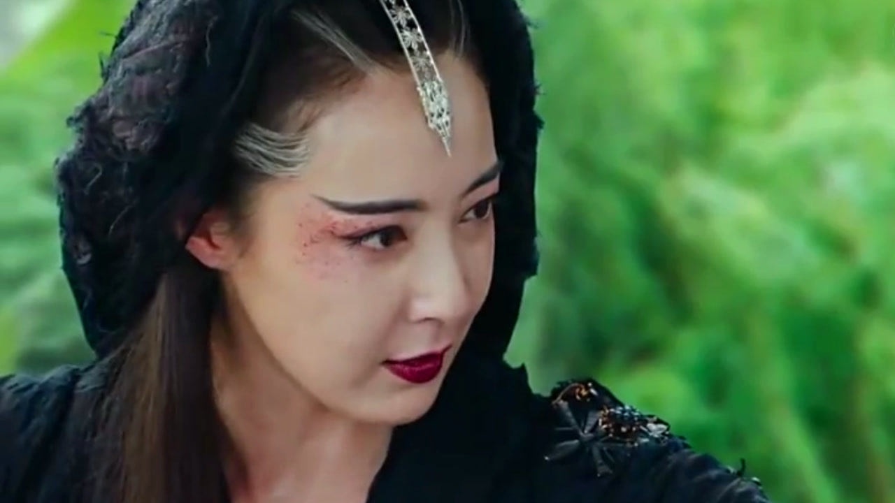 五版梅超风对比:米露版最符合原著,而杨蓉版确定不是在演偶像剧