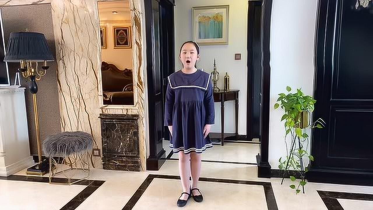 好书推介《童年的馒头》3.12许艺馨