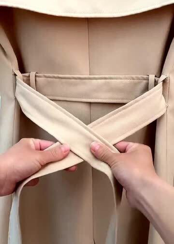 最简单的风衣腰带蝴蝶结系法,简单易上手,看一遍就会!