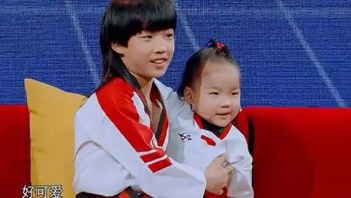 中国最厉害小学生林秋楠也忒帅,金牌多的让人眼花,妹妹也好可爱