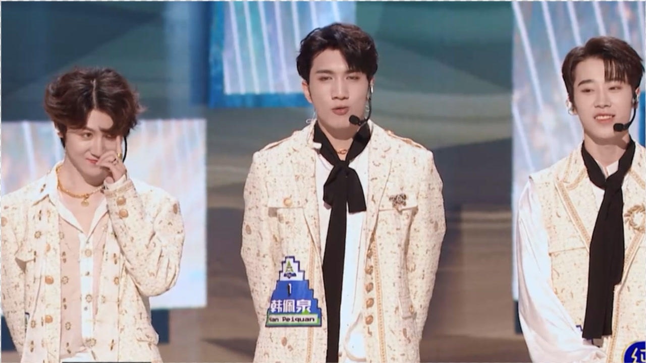 创造营2021韩佩泉发言说自己火邵明明的表情亮了