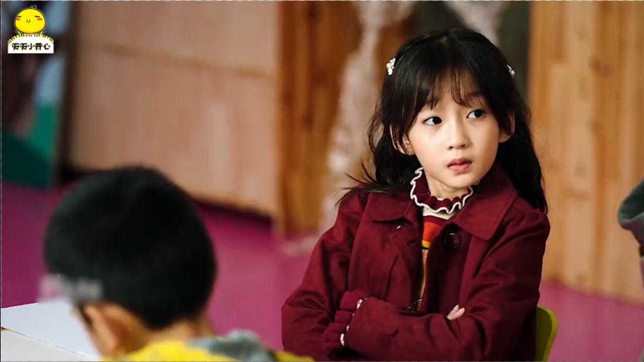 小小西竹真是从大拽到小每个动作真是跟司藤一样可爱到不行