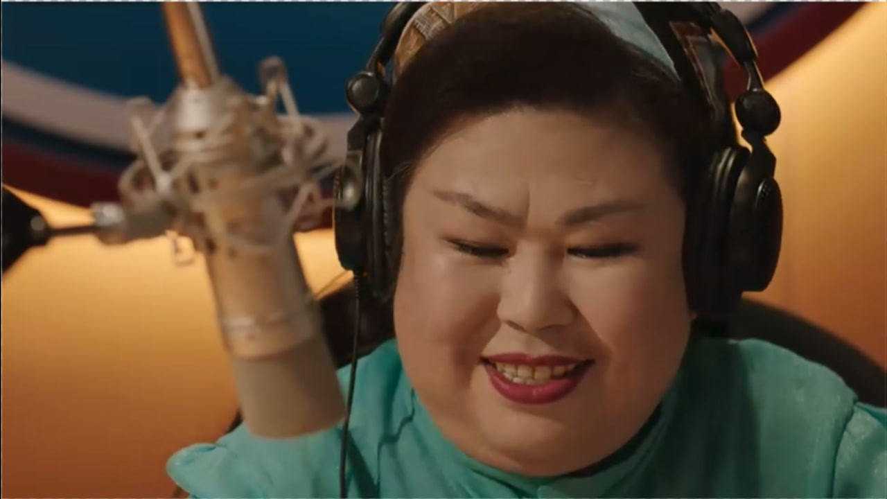 缝纫机乐队:集安林志玲声音太甜了,跟本人形成巨大反差