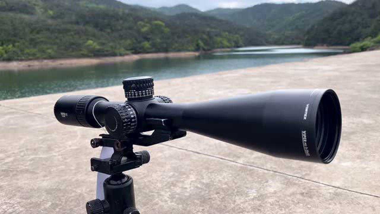 维特5251-25倍大炮口径倍镜,二千米开外清清楚楚!