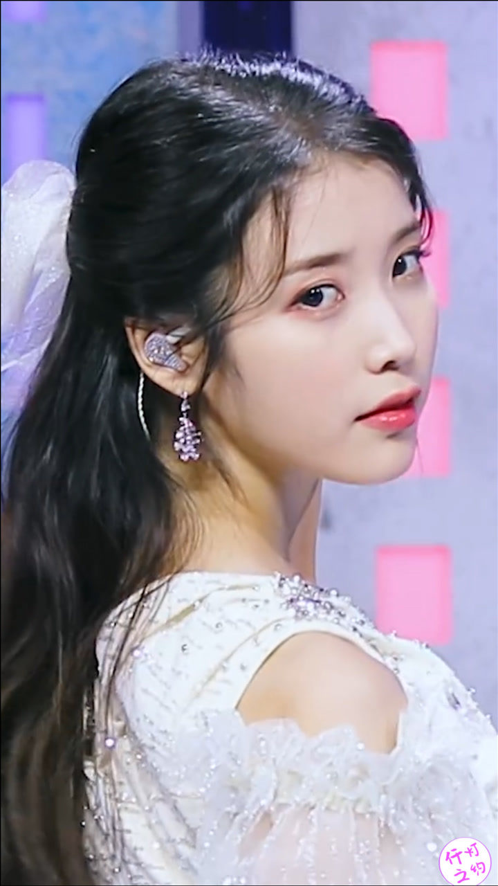 iu 回归新曲 lilac