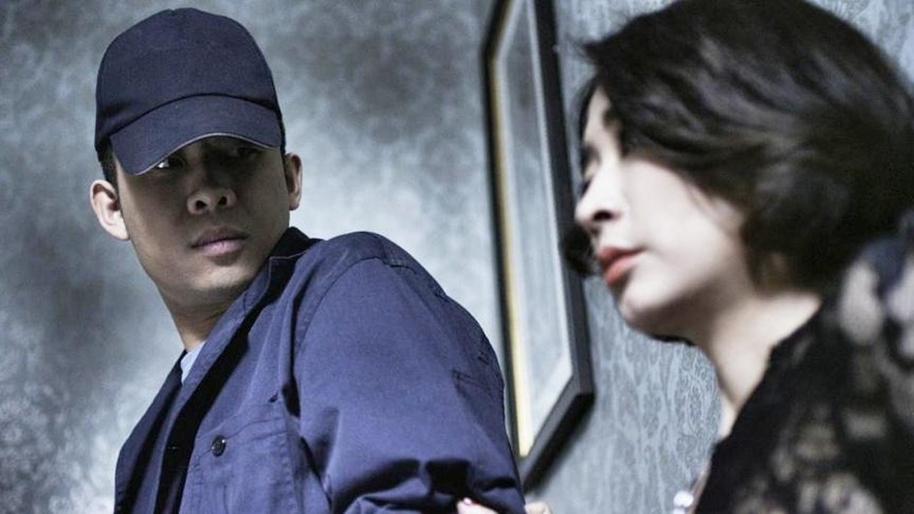 《盲钻》:单身贵妇的家里来了水管工,开始一场道德与欺骗的游戏