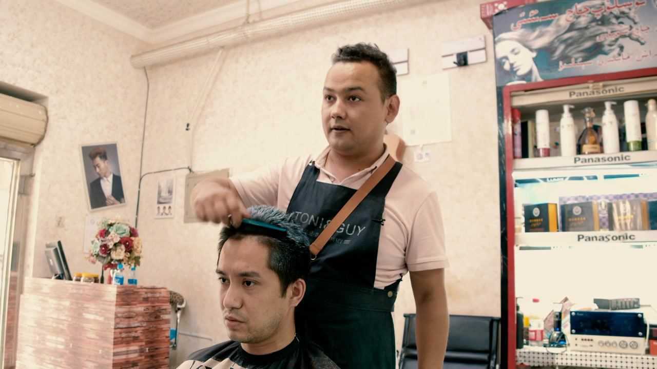 喀什段子kaxkargapliri理发店的搞笑事情