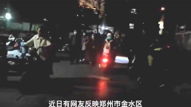 小区内路灯“罢工”,居民发愁物业犯难