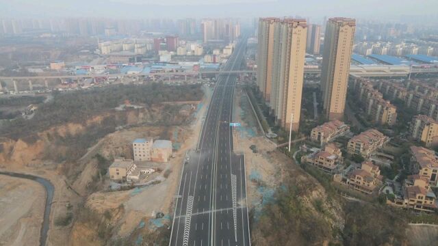 航拍郑州南龙湖镇南五环,不久的郑州步入五环时代