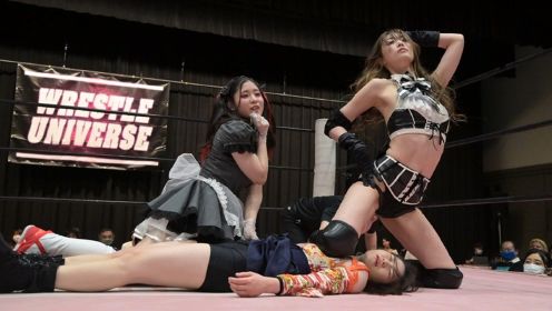 2.日本第一美女摔角赛，竟在擂台上呼呼睡大觉，醒后暴打对手