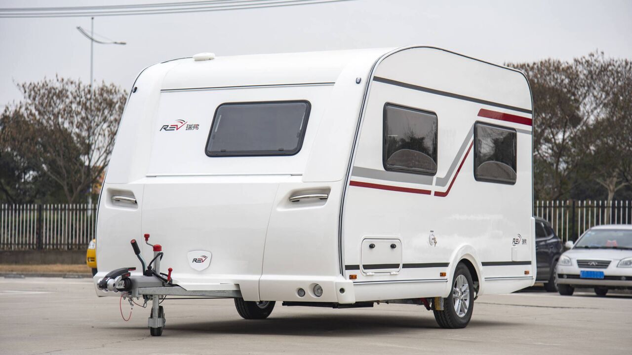 瑞弗d470拖挂房车,移动的五星公寓,16.8w