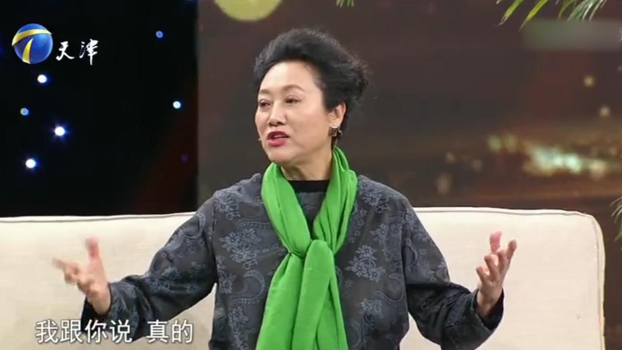 王丽云演话剧突然流鼻血,她的做法实在太敬业,令人佩服