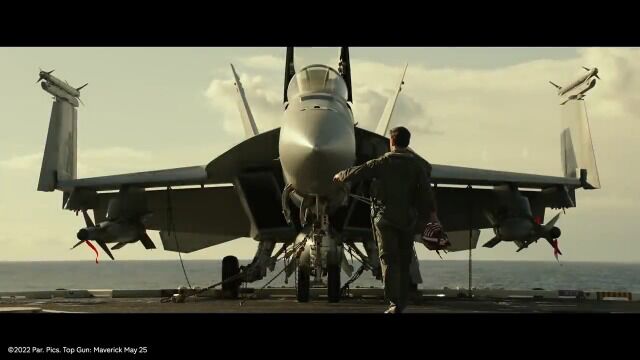 Maverick Tom Cruise Battles Formula 1 Drivers In Dogfight At Silverstone