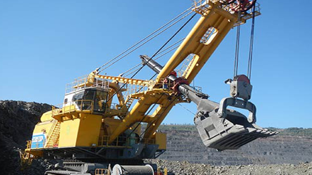 中国制造wk-75巨型挖掘机,2000吨的陆地巨无霸,移山不再话下