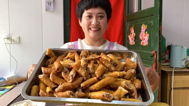 做个当地特色美食炸千子,外皮酥脆,馅料咸香,一咬直掉渣