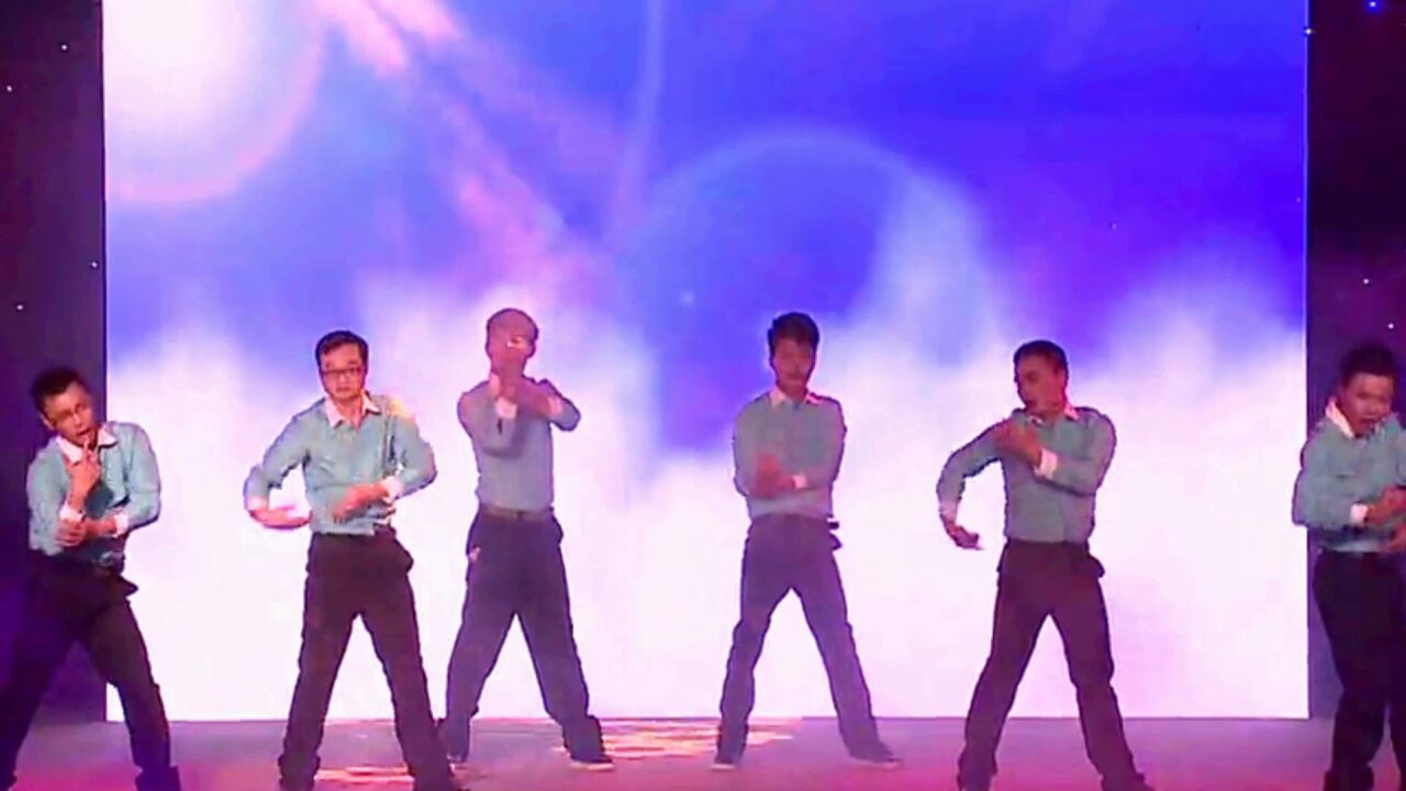 年会舞蹈串烧元旦节目表演推荐幽默搞笑的演出简单易学风趣雷人第八套广播体操_高清1080P在线观看平台_腾讯视频