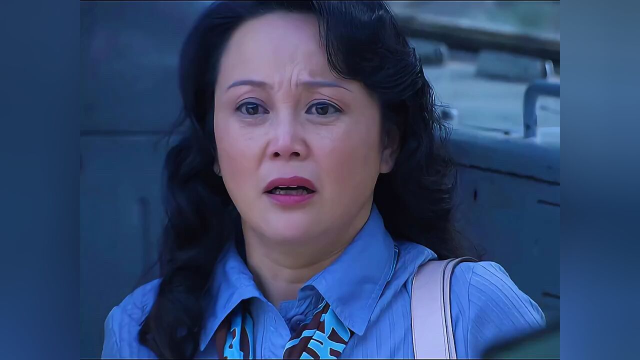 女警发现问题,立刻把她叫下车,结局惨了 #带泪梨花