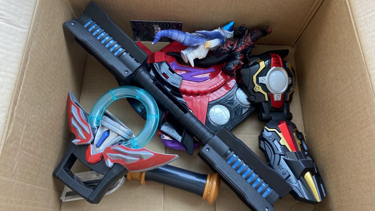 奥特曼武器玩具大合集,贝利亚终极格斗仪 泰迦火花 欧布圆环 迪迦