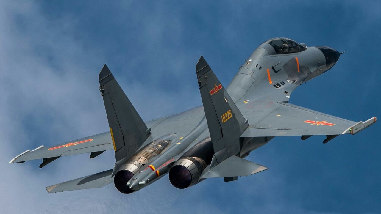 f-15ex,su-35s,歼-16战斗机接连起飞