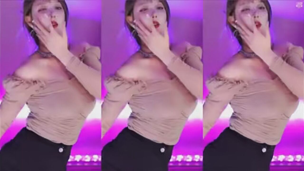 米娜minana #大摆锤 #电臀 #性感热舞