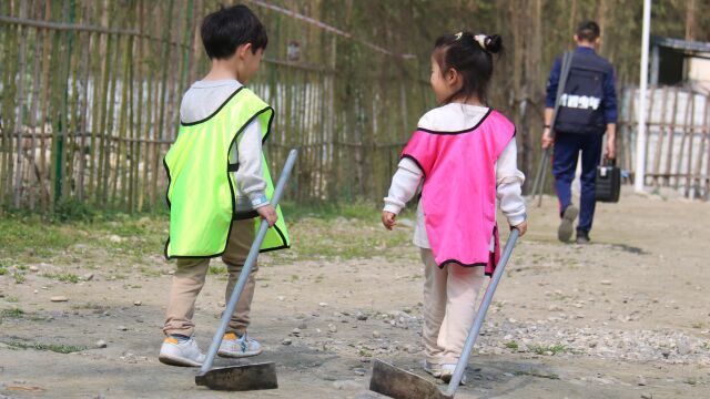 《小树伴我成长》才智少年2023年植树节活动