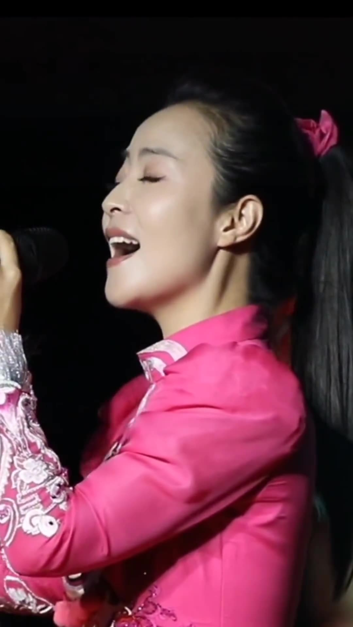 陕北民歌 #好声音 王小妮 《妹子再好也是人家的人》