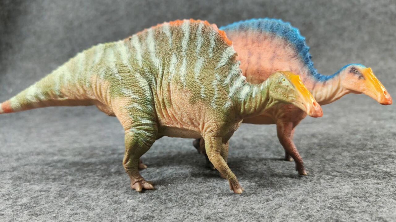 好龙谷 1/35 恐龙模型 豪勇龙 无畏龙 红色无畏/绿色无惧