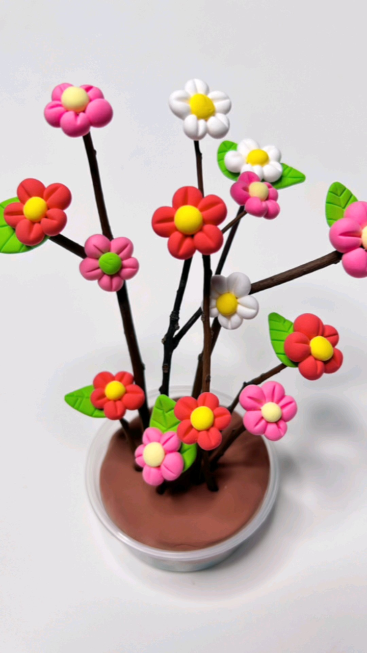 超轻粘土创意粘土画——盆栽花