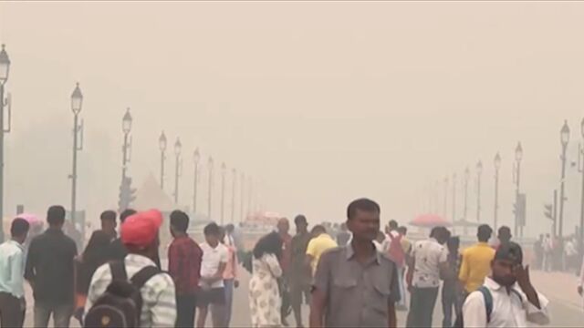 印度首都空气质量恶化至“危险”级别,空气质量指数就已超过450