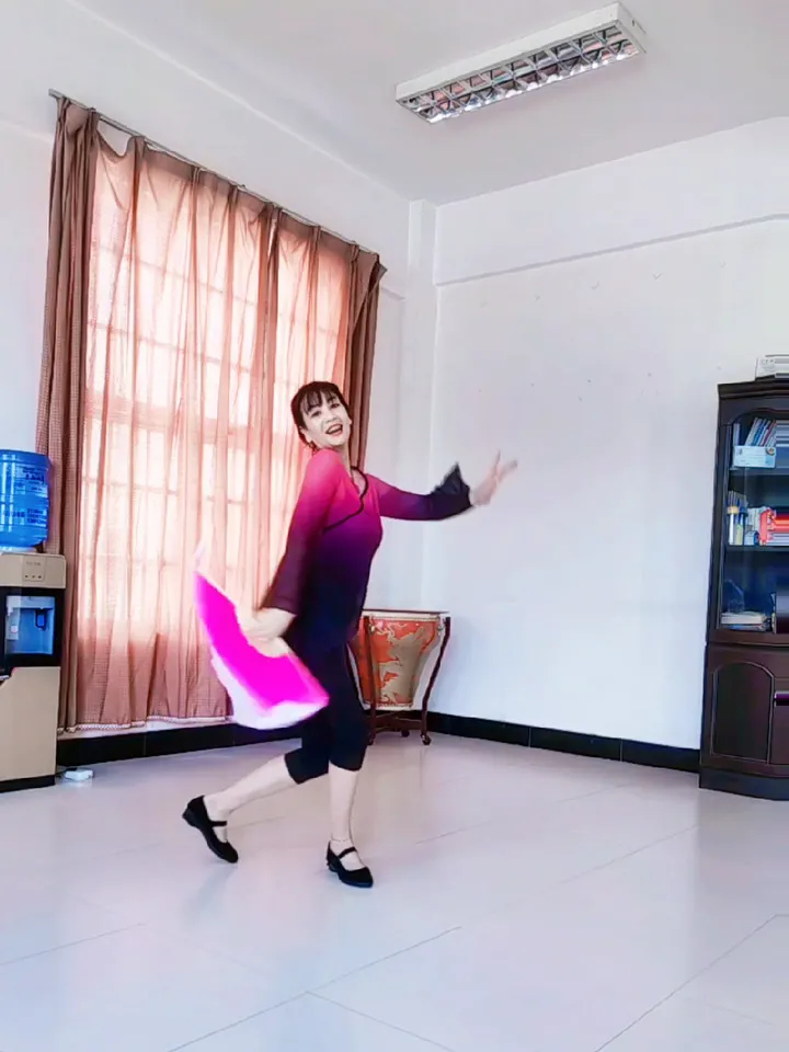 无花灯不快乐#云南花灯 #民族特色民族文化 #扇子舞