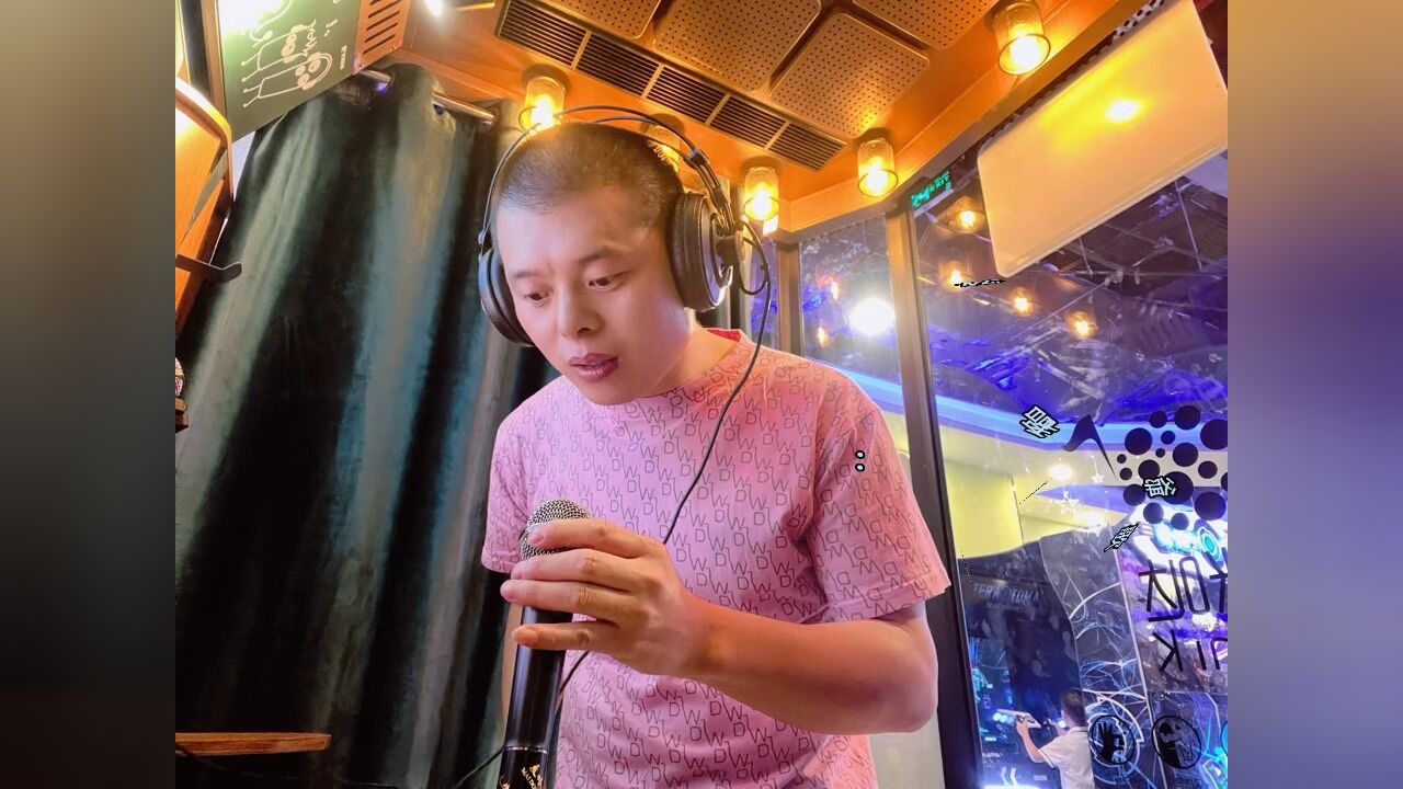 歌手万岁爷「让我为你解忧」王者归来十大巨星模仿秀达人歌手万岁爷