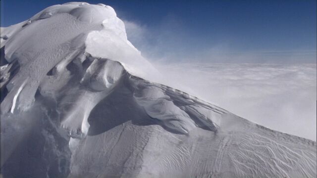 逢山开路 遇水架桥 生活你给我压力 我还你奇迹#分享经典好音乐 #心灵鸡汤 #励志 #人生感悟 #情感