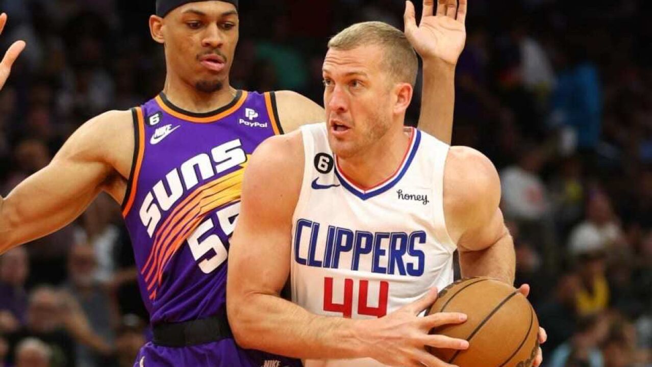 普拉姆利1年500万重回快船,拒绝了其他球队更好的报价