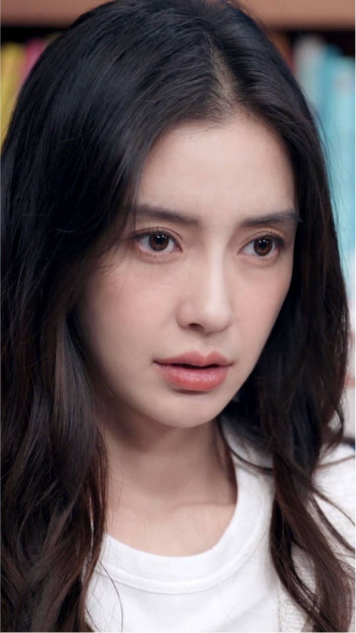 杨颖那双迷人的大眼睛