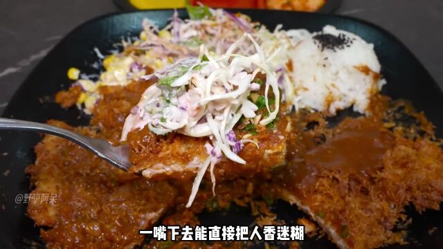 韩国传承45年的猪排老店,猪排油炸后竟然比脸还大,每天卖600份