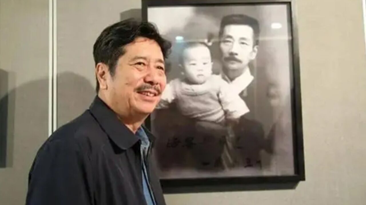 鲁迅长孙周令飞自曝也爱刷短视频:90%的时间刷屏,10%看书_腾讯视频