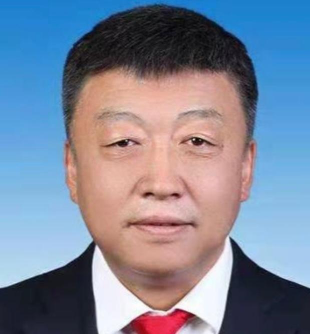 顶风违纪新疆生产建设兵团第九师原政委王新革被双开