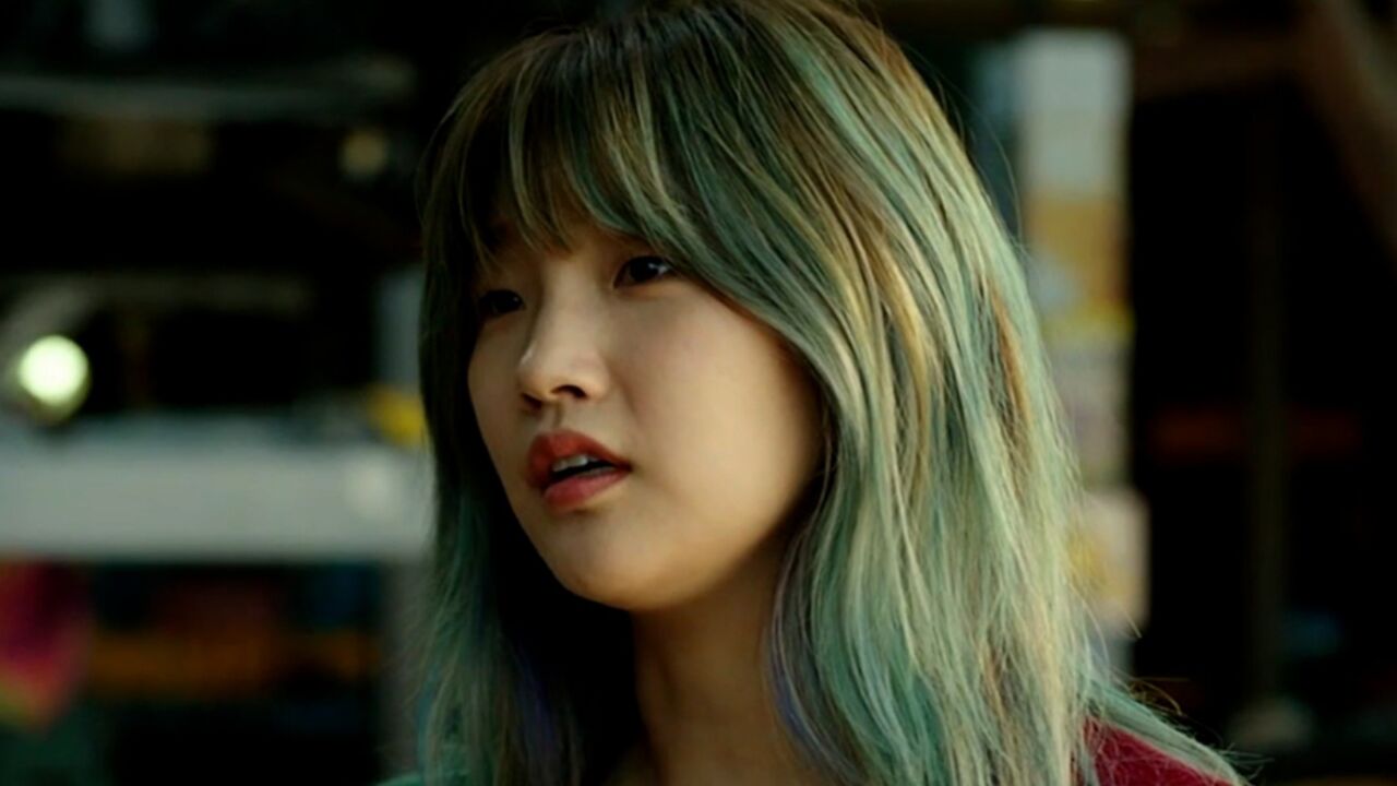 司机跑特送,遭顾客仇家追捕,竟成了顾客儿子的保镖#电影混剪 #朴素丹