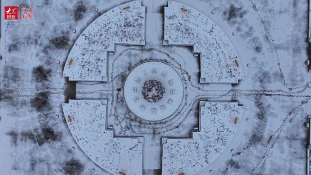 视频 济宁新世纪广场雪景