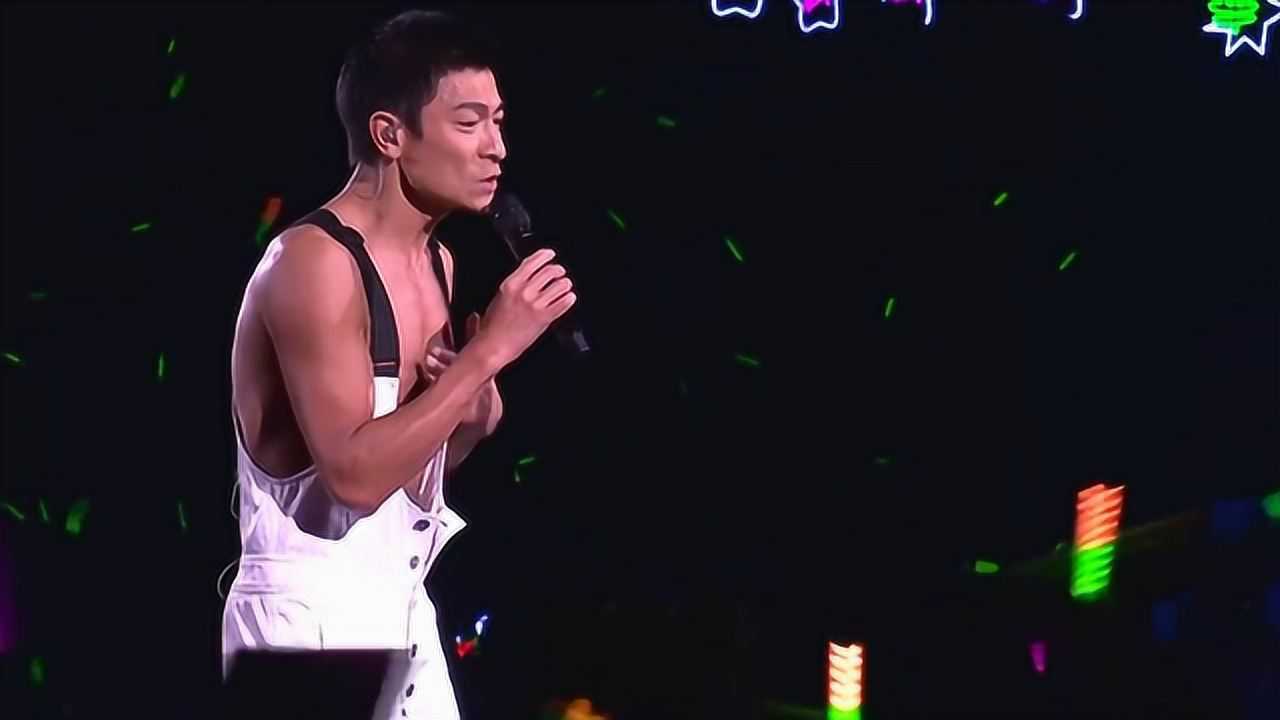 劉德華演唱會2008(劉德華演唱會2008上海演唱會太想愛)