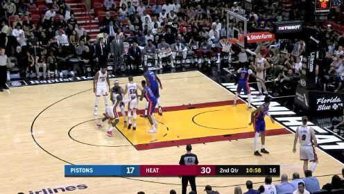 《NBA全场回放》【原声回放】活塞vs热火第2节 斯内尔外线三分压哨命中