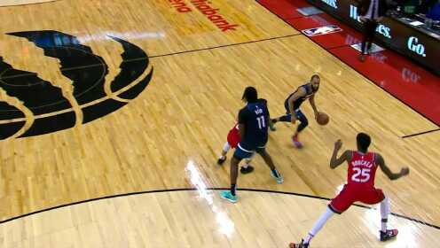 《NBA全场集锦》一枝独秀惊艳全场！里德旋转过人销魂出手打成2+1